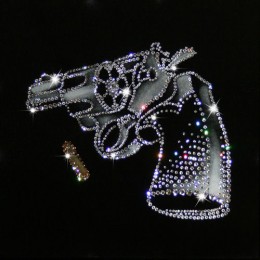 Картина с кристаллами Swarovski "Револьвер"