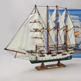 Модель испанского парусника "Juan Sebastian Elcano" 55 см