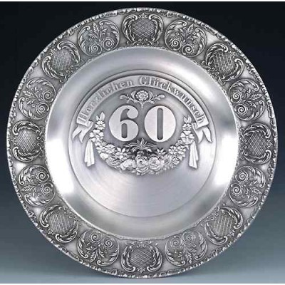 Декоративная настенная тарелка из олова "Шестидесятилетие" d23см