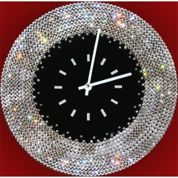 Настенные часы с кристаллами Swarovski "Ожерелье"